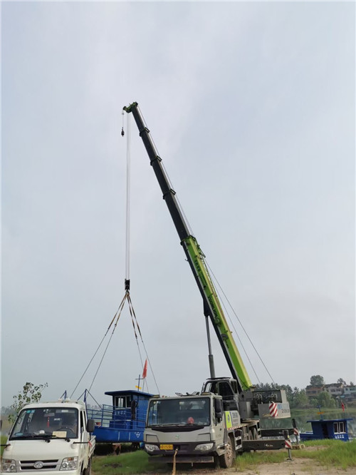 城东区桥梁建设吊装案例